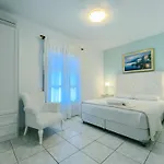 Anna Maria - Vanessa 4*